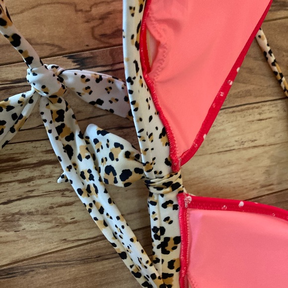 NWOT Victoria secret bikini top size Mpolka dot and leopard print no wire - Picture 4 of 5